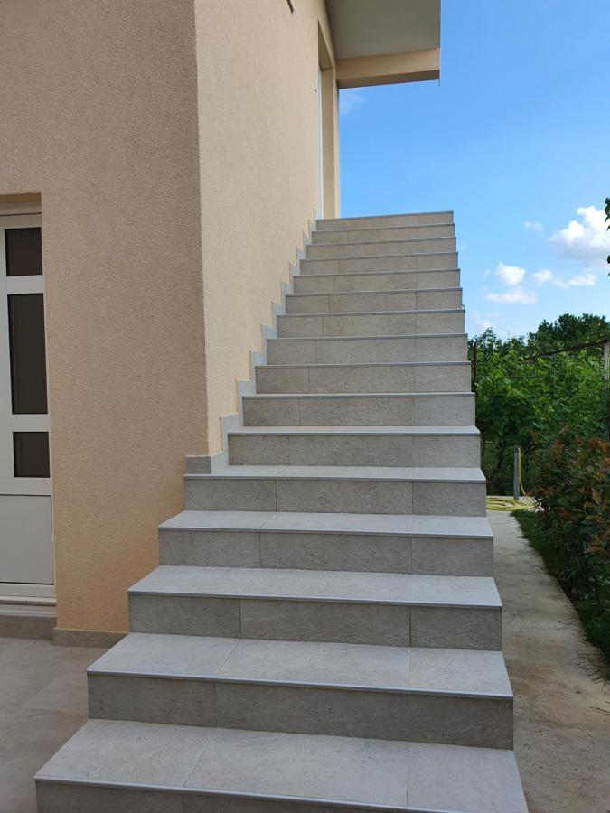 Apartman Tolosi 2 Podgorica Exterior foto
